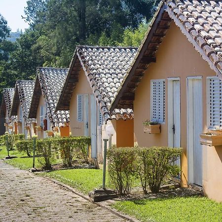 Chales Dois Amores Hotel Águas de São Pedro Kültér fotó